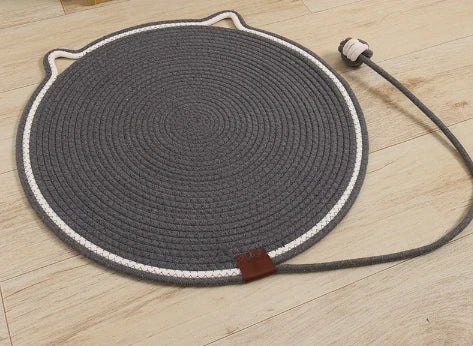 Kratzmatte für Katzen aus natürlicher Baumwolle – mit Spielball und Aufhängeschlaufe