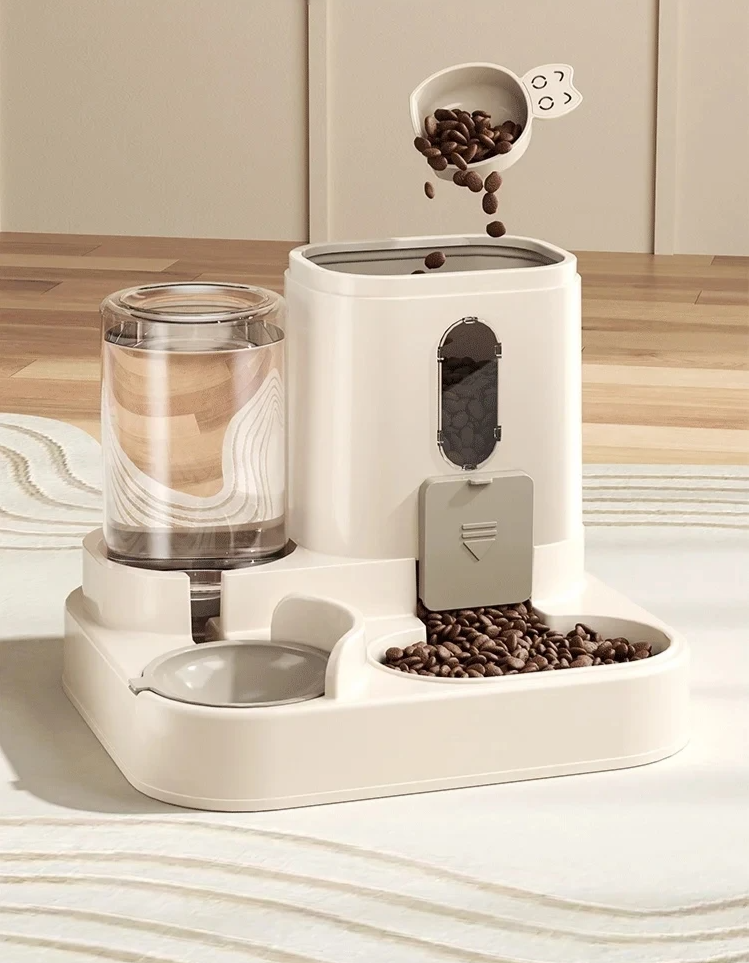 PetSmartFlow Automatisches Futter & Wasserspender Set für Hunde & Katzen