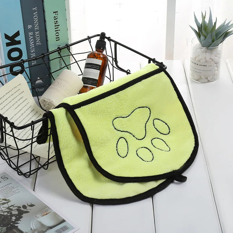 PetDryLux – Schnell Trocknender Hunde- & Katzenbademante