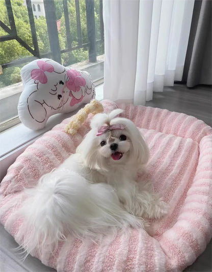 CozyNest Deluxe Wintersofa