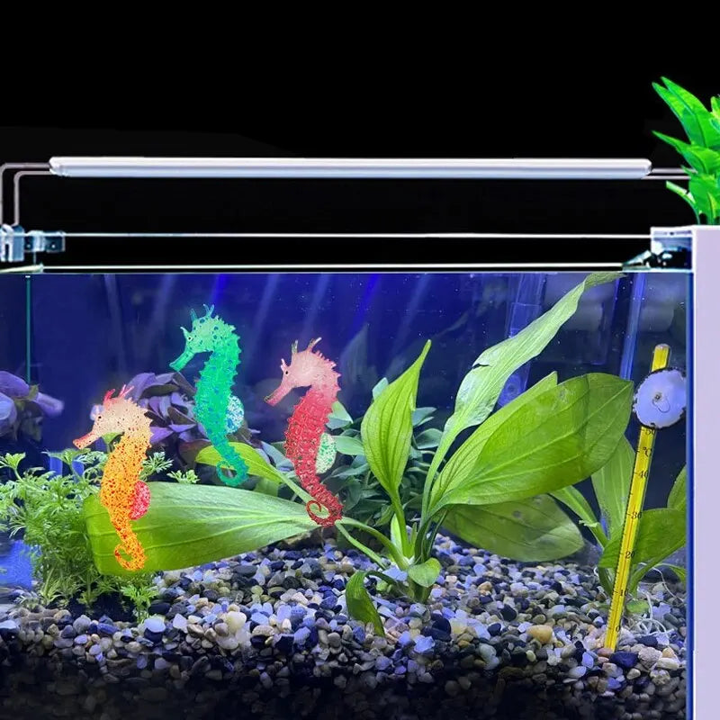 AquaGlow Leuchtendes Seepferdchen – Silikon Aquarium Dekoration mit Saugnapf