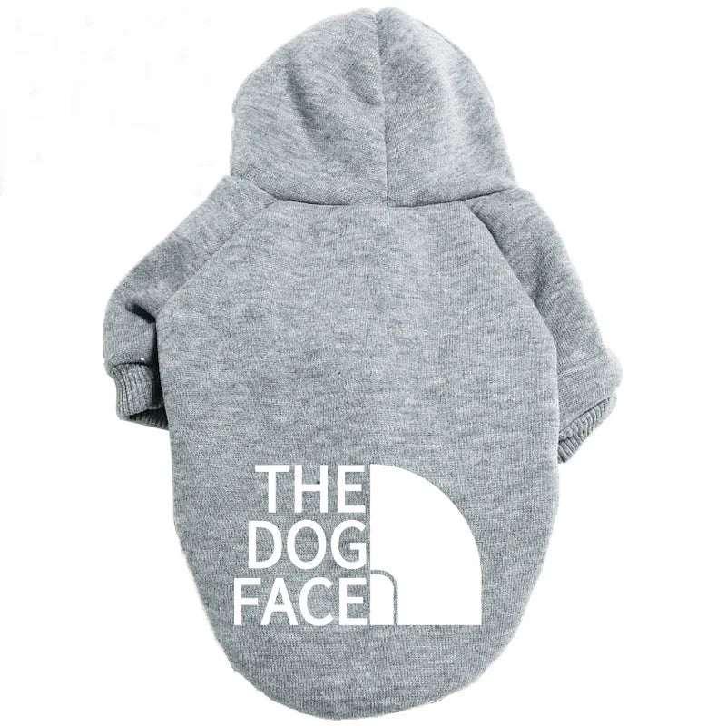 Wärmender Hundehoodie zum Öffnen