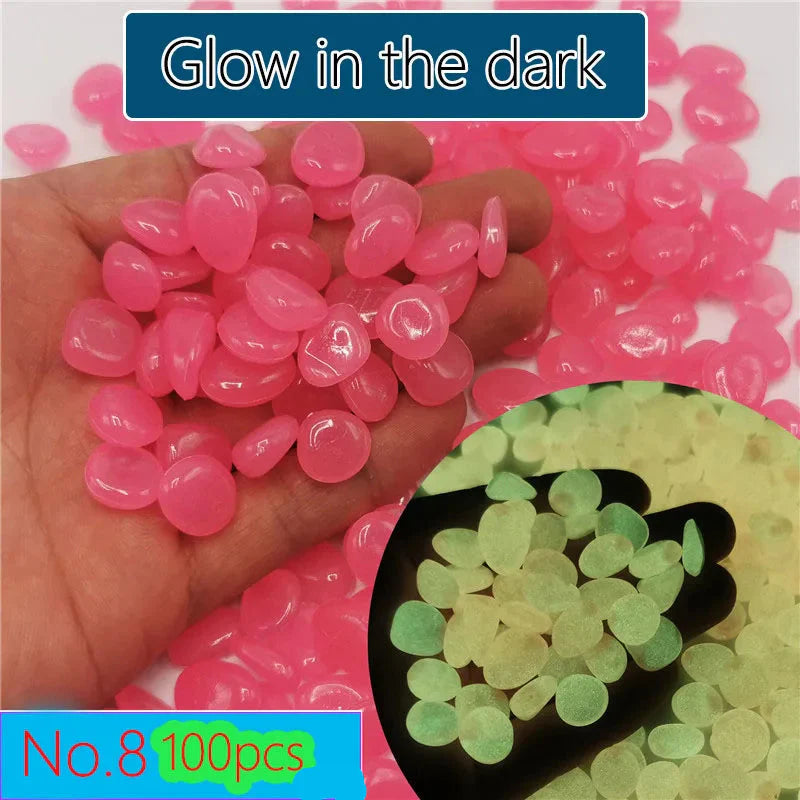 Leuchtende Aquariums