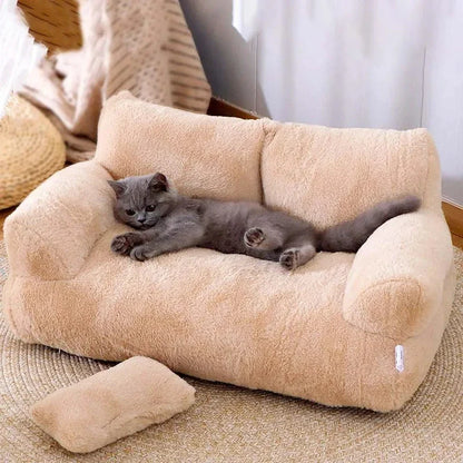 LuxeFluff Katzenbank – Winterwarme Katzenkorb & Sofa