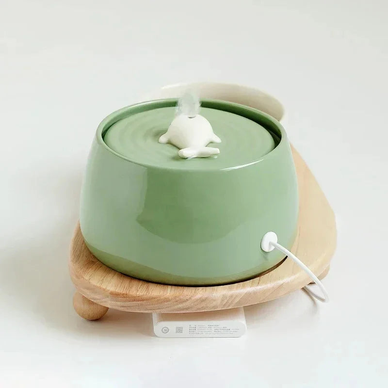 Keramik-Katzenbrunnen – Leise, USB-Anschluss, mit Aktivkohlefilter