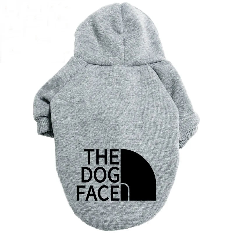 Wärmender Hundehoodie zum Öffnen