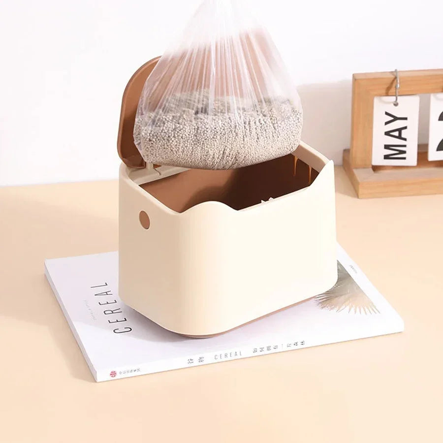 Tragbare, geschlossene Katzentoilette aus Kunststoff – geruchsneutral und hygienisch