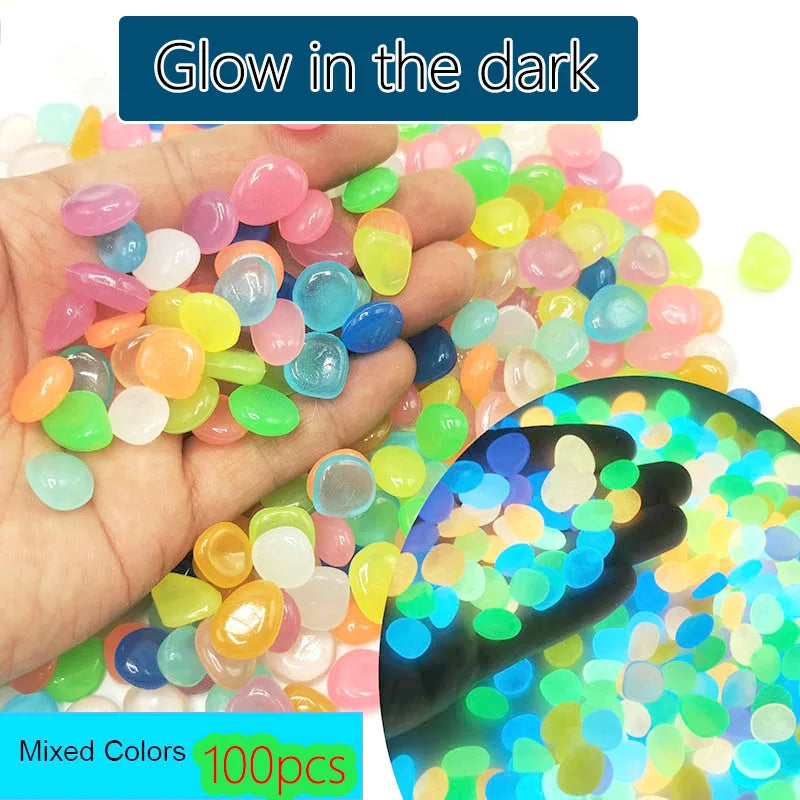 Leuchtende Aquariums