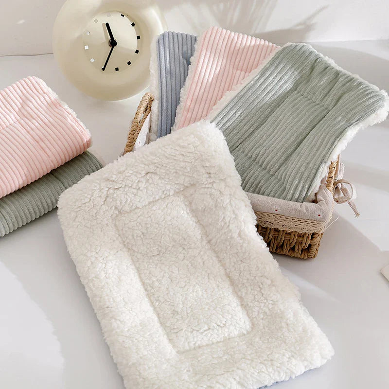 SnuggleNest WinterWarm Dierenhuisje