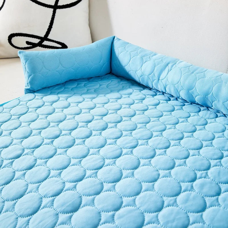 COOLREST – Kühlende Hundematte für den Sommer | Atmungsaktive, waschbare und rutschfeste Liege für Hunde und Katzen