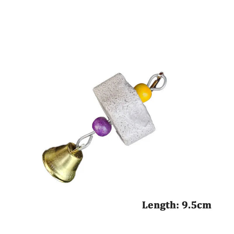 Kauspielzeug für Papageien mit Glöckchen und Mineralstein – Holz & Perlen