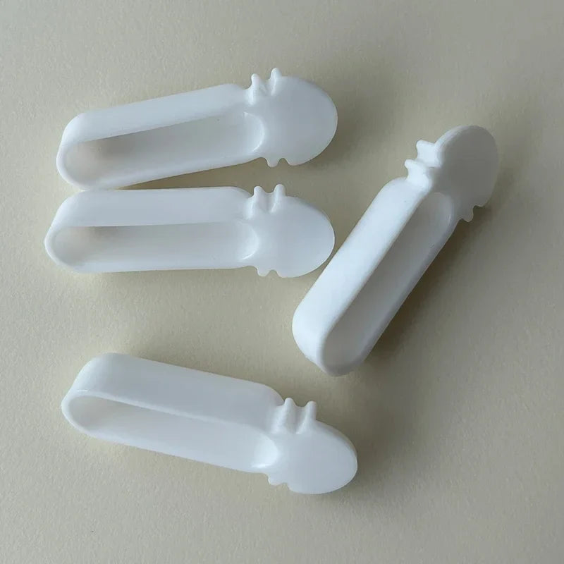 Hängender Vogelfutterspender aus Kunststoff – 4 Stück, für Kanarienvögel und Finken