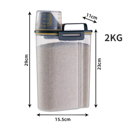 FreshLock 1.5kg/2kg Messbecher & Futterbehälter für Hunde und Katzen